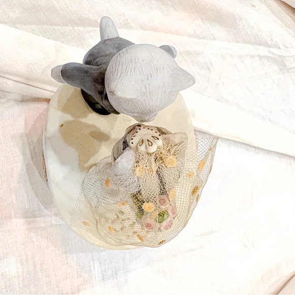 Vintage Schmid Musical Wedding Cats Figurine | Plays “Always” - Picture 9 of 10